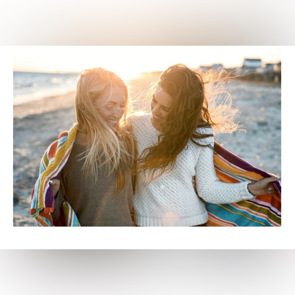 Meet TT FLiPSiDE Hand Loom Weave Organic Textiles Farm to Table Farm to Textile - Picture 4 of 17